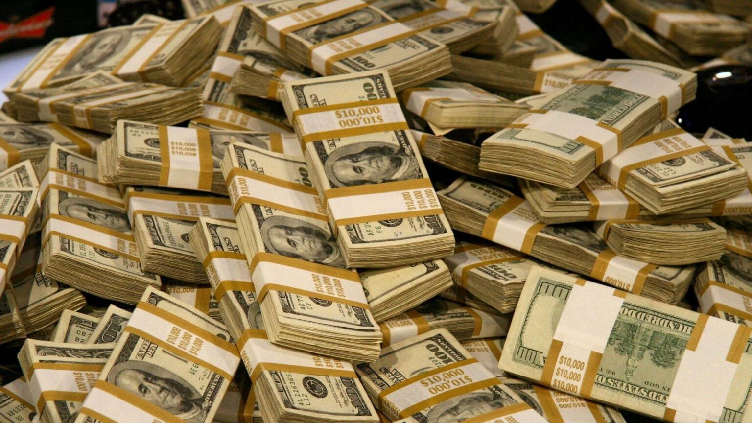 bundles_of_dollars_hd_money-1536×864 Μπάιντεν