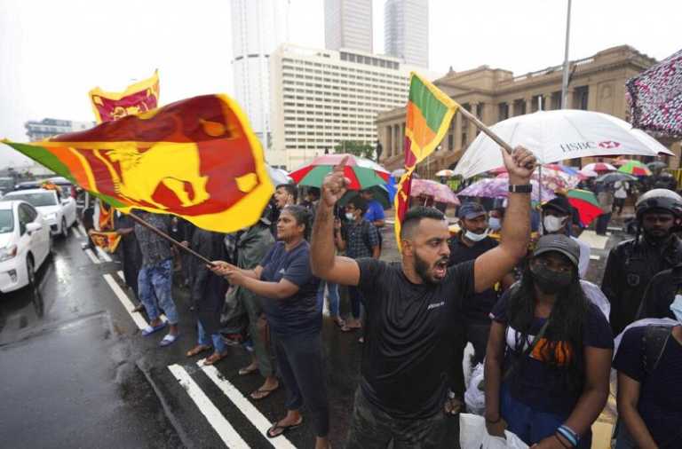 Σρι Λάνκα: Η επίθεση της αντεπανάστασης φουντώνει το κίνημα